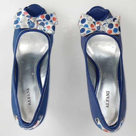 NWOT Alfani Wedge Peep Toe Heel Pumps Size 9 | New Preppy Soft Girl Going Out - Picture 2 of 5